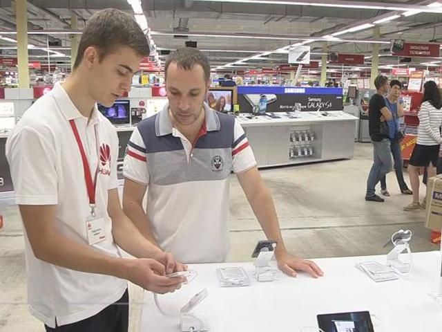 На українському ринку з`явилися найновіші гаджети Huawei На українському ринку з`явилися найновіші гаджети Huawei