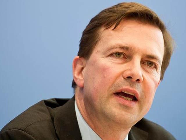 Німеччина закинула РФ "військову інтервенцію" в Україну Німеччина закинула РФ "військову інтервенцію" в Україну