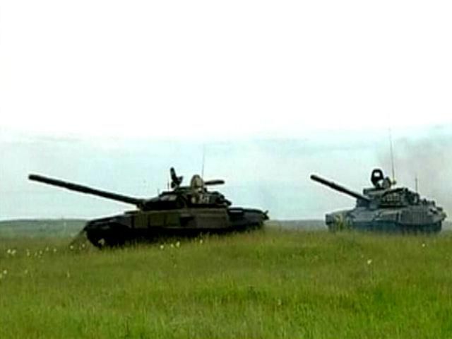 Російське вторгнення змусило Україну взяти курс на НАТО, воєнний стан так і не ввели