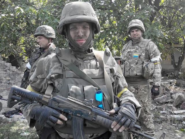 Раненый сотник Парасюк вышел из-под Иловайска Раненый сотник Парасюк вышел из-под Иловайска