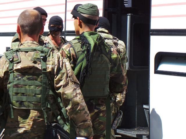 Ще 11 бійців АТО вийшли з оточення під Іловайськом, — Семенченко Ще 11 бійців АТО вийшли з оточення під Іловайськом, — Семенченко