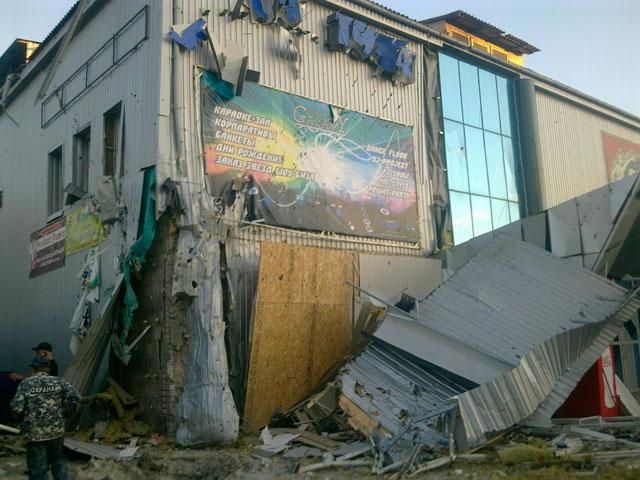 У всіх районах Донецька ведуться обстріли, — міськрада У всіх районах Донецька ведуться обстріли, — міськрада