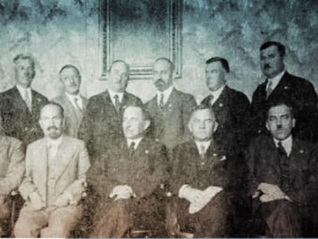 Легенди Львова: перший повнометражний фільм України був знятий у Львові Легенди Львова: перший повнометражний фільм України був знятий у Львові