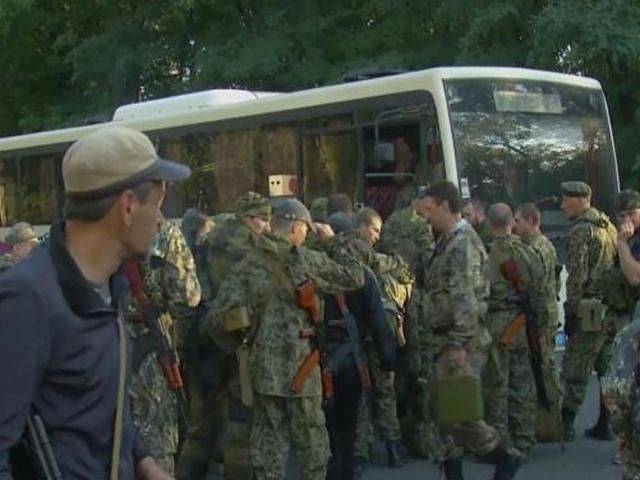 Ситуація на сході: терористи продовжують наступ, в Іловайську ЗСУ втратили до 100 бійців