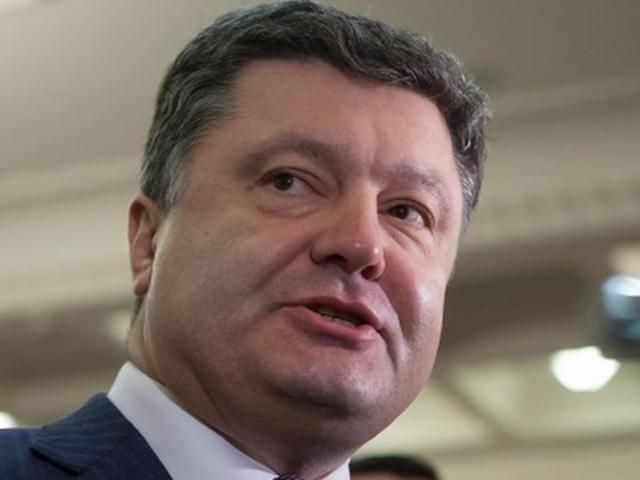 Порошенко затвердив зміни щодо комплектування контрактної армії та призову у кризовій ситуації