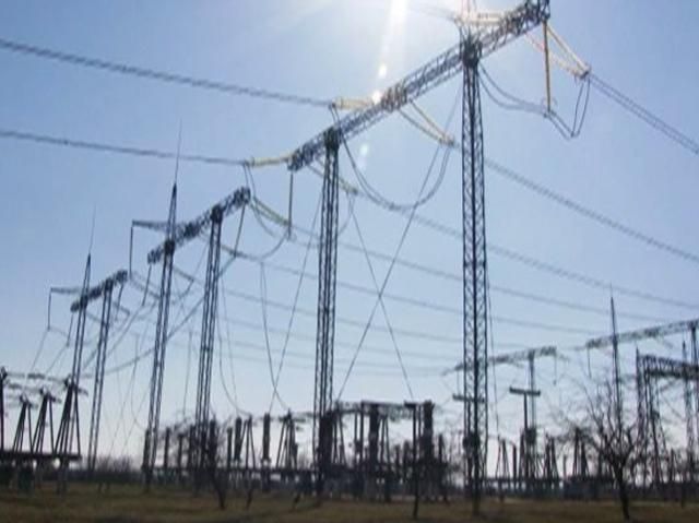 В Крыму ежедневно на 6 часов будут отключать свет В Крыму ежедневно на 6 часов будут отключать свет