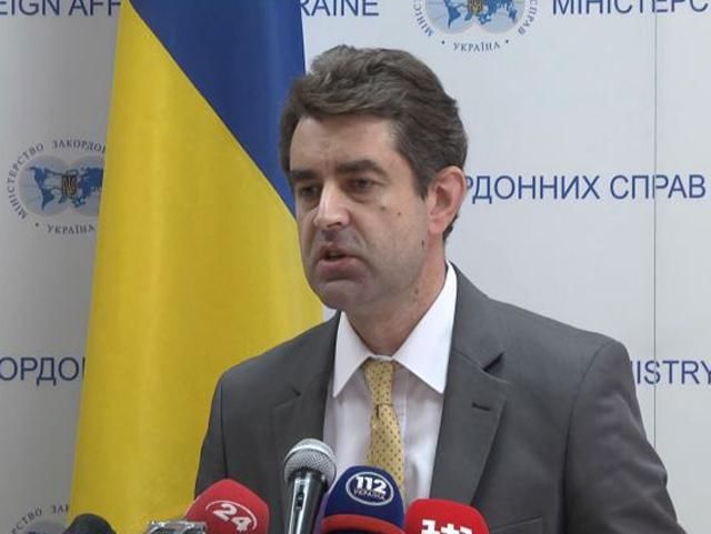 Україна продовжує переговори з РФ про доставку другого "гумконвою" на Донбас