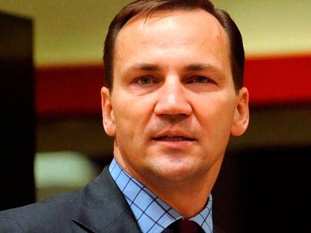 Сікорські закликав підписантів Будапештського меморандуму захистити Україну Сікорські закликав підписантів Будапештського меморандуму захистити Україну