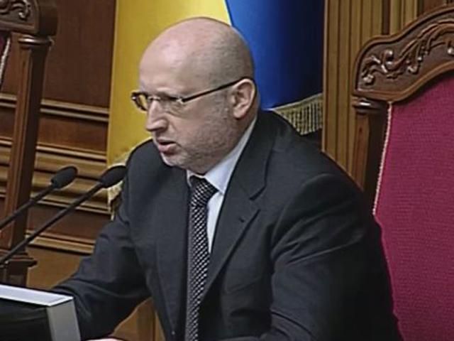 Турчинов о пророссийских лозунгах, Яценюк о реверсе газа — среди громких цитат 2 сентября