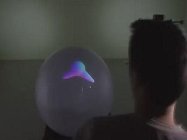 Разработана двухместная субмарина, создан сферический интерактивный дисплей Разработана двухместная субмарина, создан сферический интерактивный дисплей