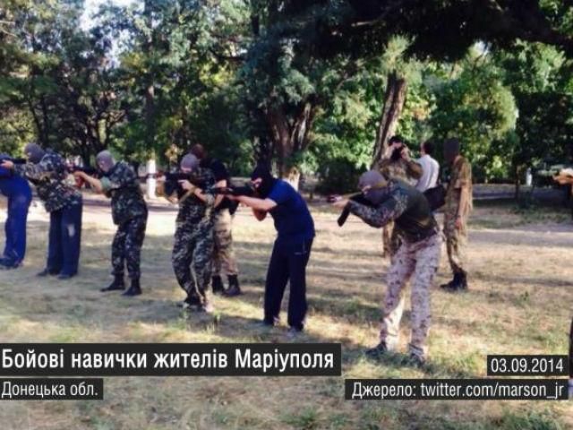 Самые актуальные кадры 3 сентября: обучение мариупольцев, подарок львовян Самые актуальные кадры 3 сентября: обучение мариупольцев, подарок львовян
