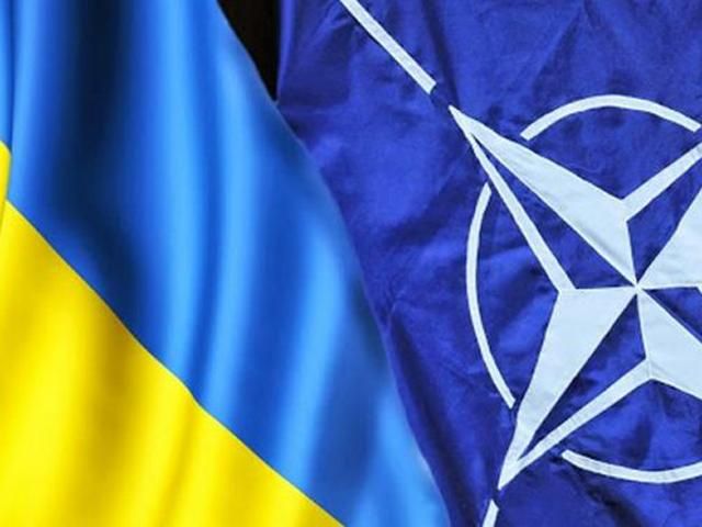Найближчим часом з боку США та НАТО мають оголосити про надання військової допомоги Україні
