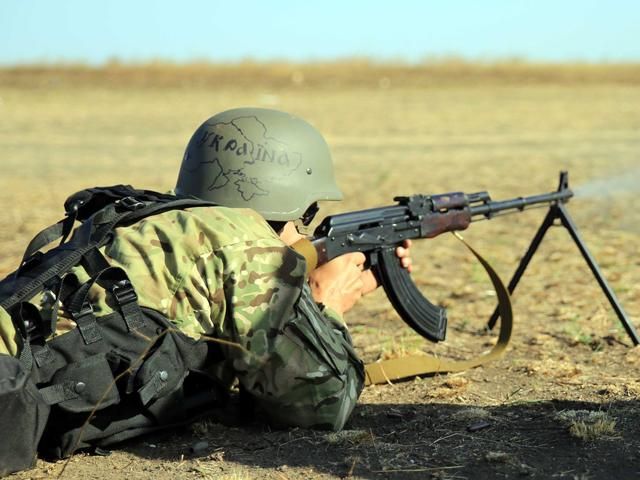 Вблизи Мариуполя силы АТО останавливают прорыв российских танков, - СМИ Вблизи Мариуполя силы АТО останавливают прорыв российских танков, - СМИ