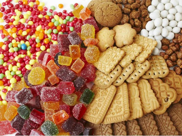 Росія заборонила ввезення українських кондитерських виробів Росія заборонила ввезення українських кондитерських виробів