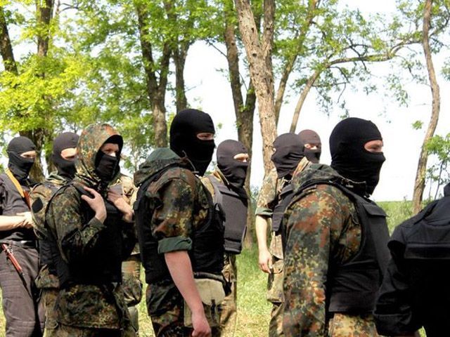 ВСУ и "Азов" ведут бои в направлении Новоазовска ВСУ и "Азов" ведут бои в направлении Новоазовска