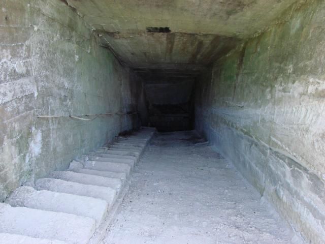 Российские военные "хоронят" трупы своих погибших в штольнях шахт, — СНБО Российские военные "хоронят" трупы своих погибших в штольнях шахт, — СНБО