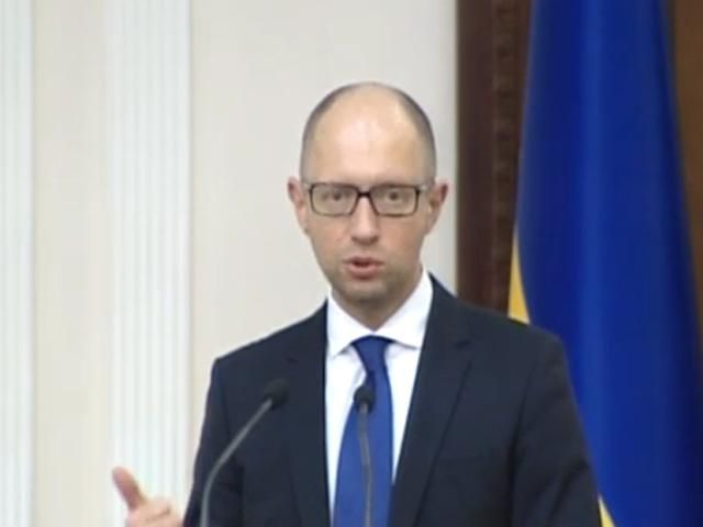 Ми самі з РФ не справимося, — Яценюк Ми самі з РФ не справимося, — Яценюк