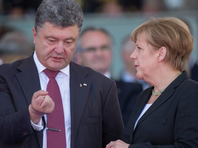 Меркель поддерживает мирные инициативы Порошенко