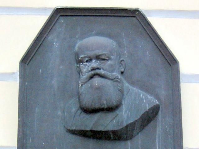 З будинку у Москві зникла меморіальна табличка Грушевського, — ЗМІ 