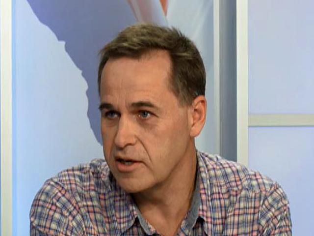 Эксперт Смирнов считает "большим вызовом" смену языка в Крыму Эксперт Смирнов считает "большим вызовом" смену языка в Крыму