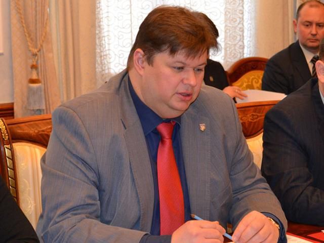 Балута каже, що харківська влада саботує постачання техніки в зону АТО Балута каже, що харківська влада саботує постачання техніки в зону АТО