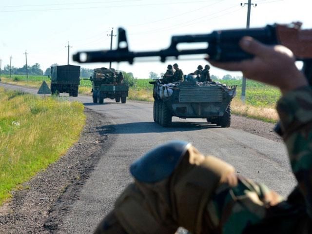 Щодо звільнення полонених тривають консультації, — прес-центр АТО Щодо звільнення полонених тривають консультації, — прес-центр АТО