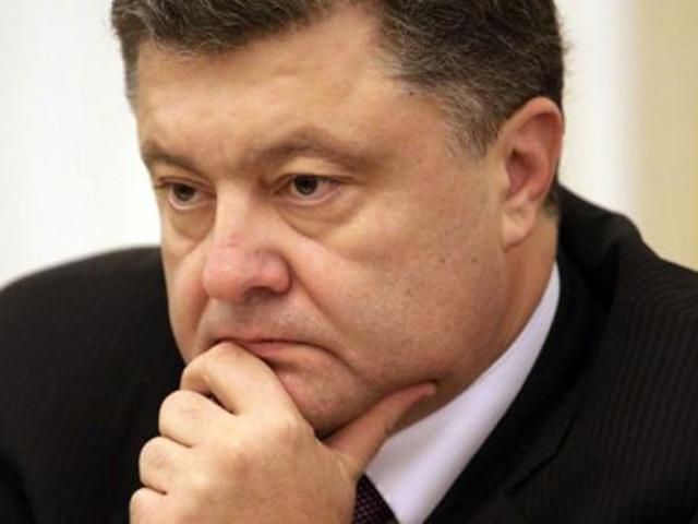 Порошенко едет в блокадный Мариуполь Порошенко едет в блокадный Мариуполь