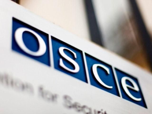 ОБСЕ подтверждает обстрелы в Счастье и Донецке ОБСЕ подтверждает обстрелы в Счастье и Донецке