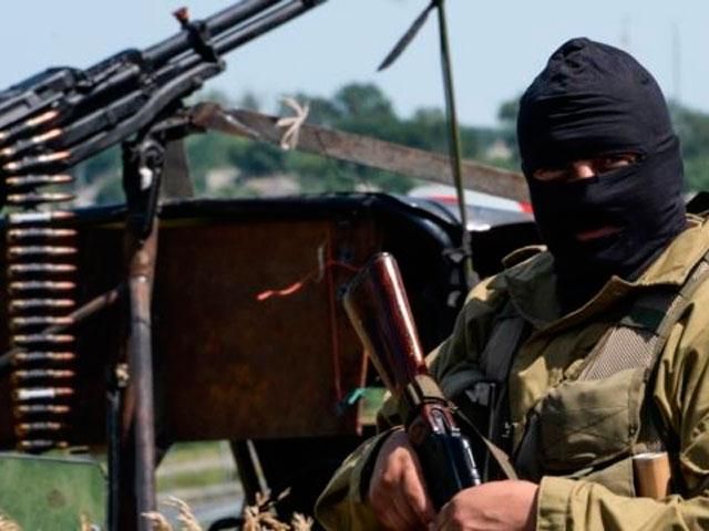 Бойовики продовжують обстрілювати й атакувати позиції АТО Бойовики продовжують обстрілювати й атакувати позиції АТО