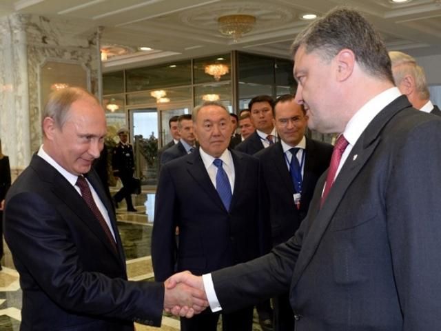 Порошенко і Путін домовились тримати питання "перемир'я" на постійному контролі