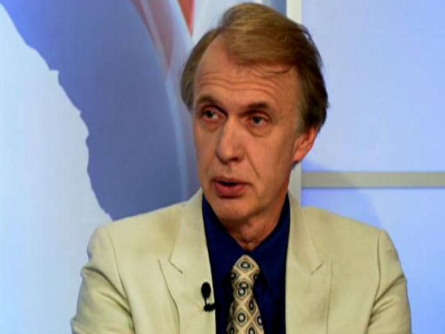 Росію хочуть притиснути, але не задушити, тому з впровадженням санкцій зволікають, — Огризко Росію хочуть притиснути, але не задушити, тому з впровадженням санкцій зволікають, — Огризко