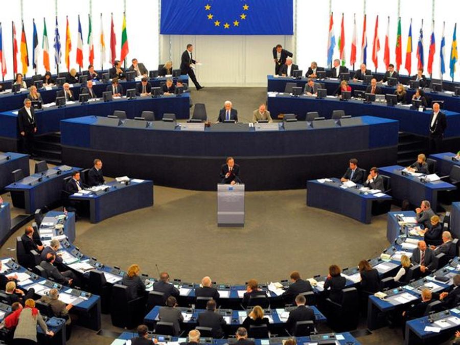 Европарламент и НАТО обсудят ситуацию в Украине Европарламент и НАТО обсудят ситуацию в Украине