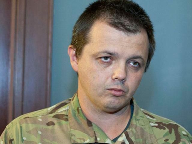 Ще дев'ять бійців вийшли з іловайського оточення, — Семенченко Ще дев'ять бійців вийшли з іловайського оточення, — Семенченко