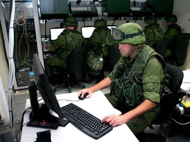 Россия планирует создать систему глобального молниеносного удара, чтобы "обороняться" Россия планирует создать систему глобального молниеносного удара, чтобы "обороняться"