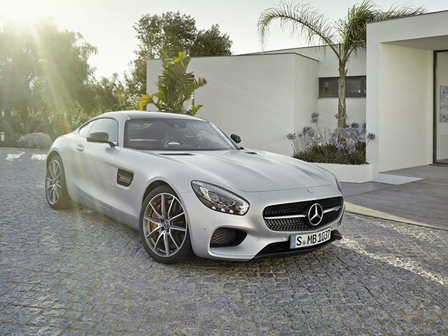 Дебютировал абсолютно новый суперкар Mercedes-AMG GT