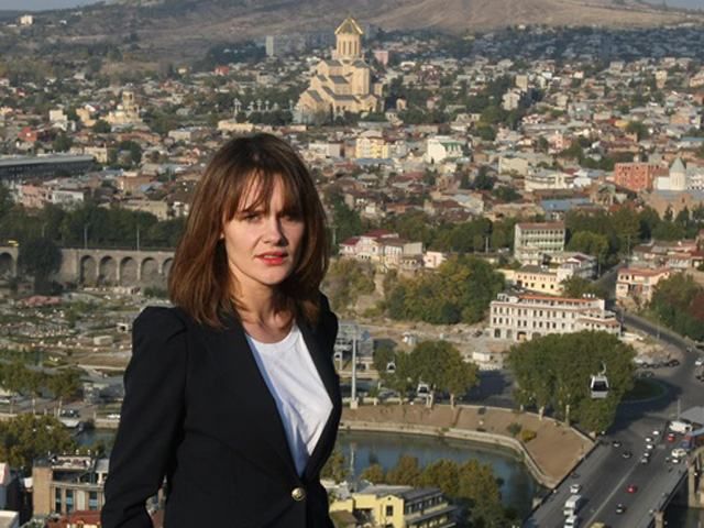 Большинство медикаментов волонтеры ввозят без содействия государства, — журналист Большинство медикаментов волонтеры ввозят без содействия государства, — журналист