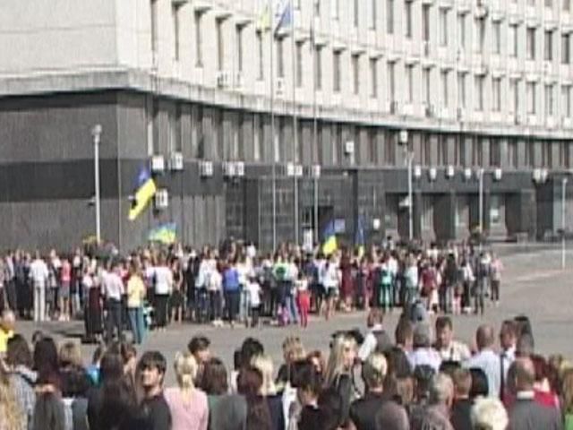 В Сумах встретили пограничников из зоны АТО В Сумах встретили пограничников из зоны АТО