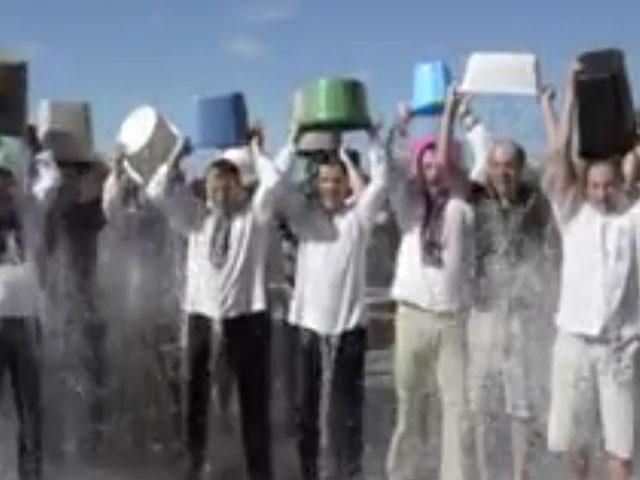 Посольство Украины в США присоединилось к акции Ice Bucket Challenge (Видео)