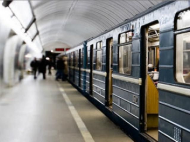 В Киеве закрыта "красная ветка" метро