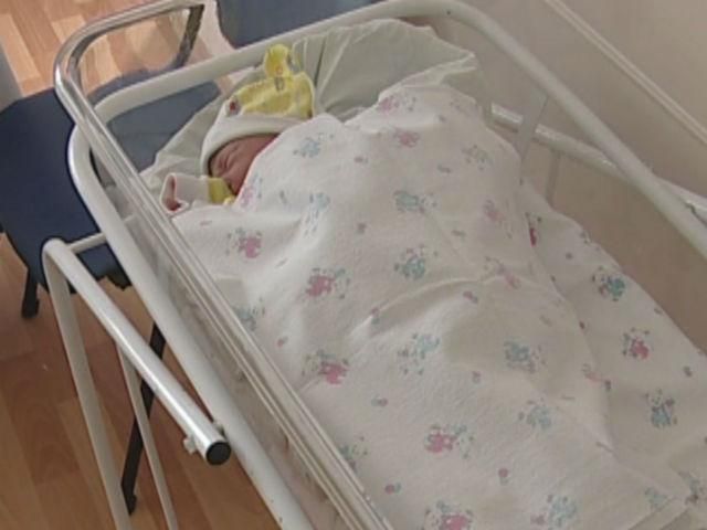 Військова агресія Росії може спричинити в Україні бебі-бум Військова агресія Росії може спричинити в Україні бебі-бум