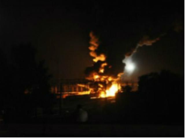 Пожар в грузовом поезде с реактивным топливом квалифицируют как диверсию Пожар в грузовом поезде с реактивным топливом квалифицируют как диверсию