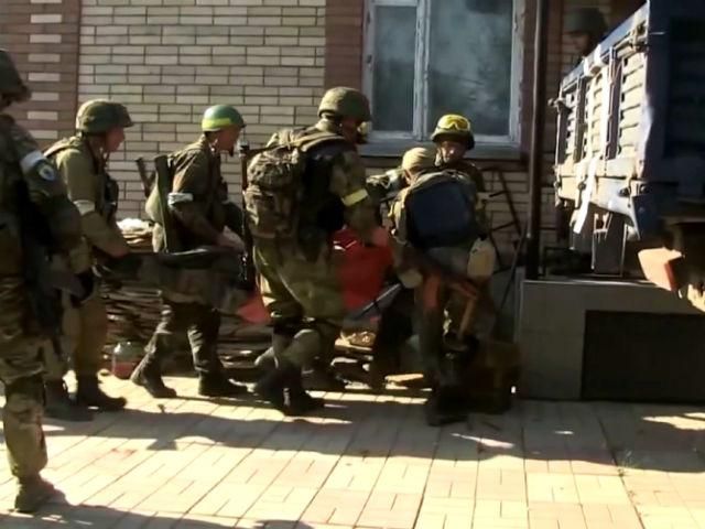 Измена или халатность: почему украинские бойцы регулярно попадают в смертельные котлы? Измена или халатность: почему украинские бойцы регулярно попадают в смертельные котлы?