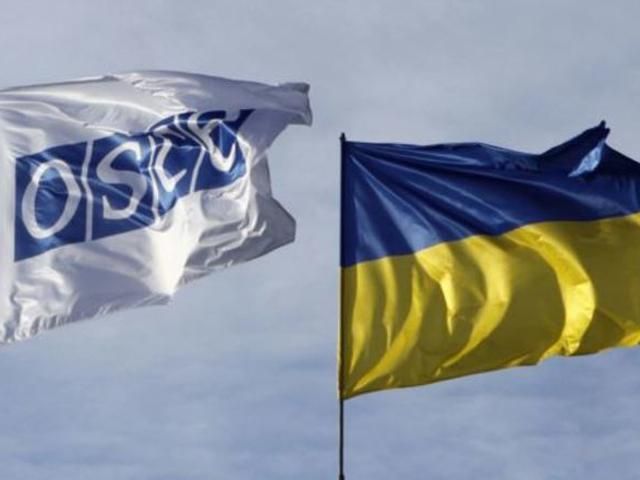 Порошенко і Буркхальтер домовились про використання безпілотників місією ОБСЄ Порошенко і Буркхальтер домовились про використання безпілотників місією ОБСЄ