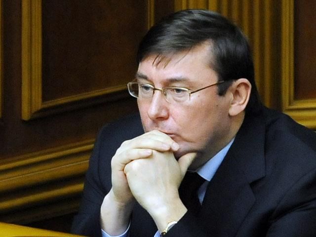 У списку "Блоку Петра Порошенка" буде Чубаров та Джемілєв, — Луценко У списку "Блоку Петра Порошенка" буде Чубаров та Джемілєв, — Луценко