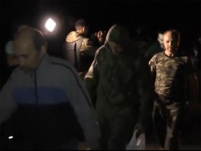 Порошенко подтвердил информацию об освобождении 73 украинских пленных
