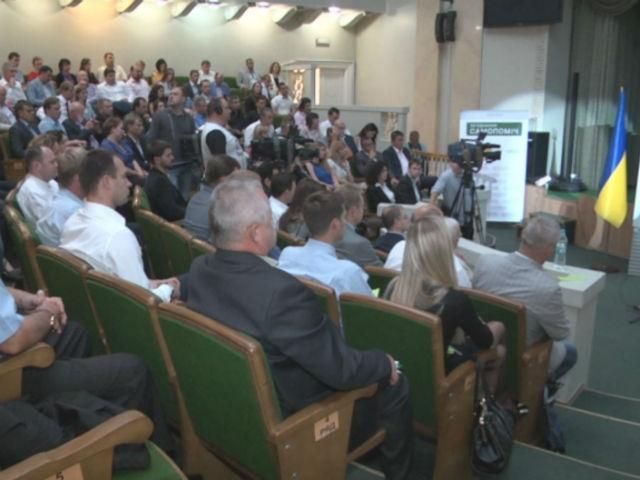 Ведущие политсилы определились с претендентами на мандаты Ведущие политсилы определились с претендентами на мандаты