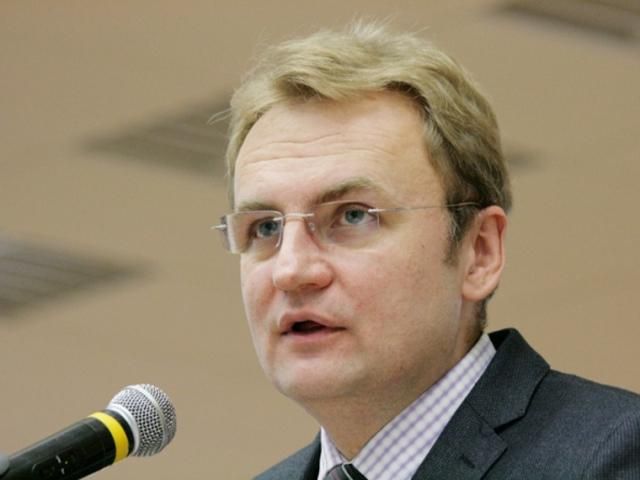 Садовий проти проекту особливого статусу для Донбасу Садовий проти проекту особливого статусу для Донбасу