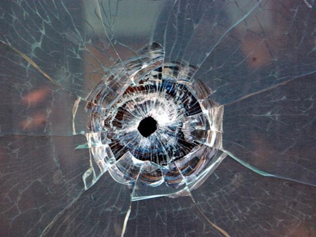 У Донецьку снаряд потрапив в автобус: загинула жінка