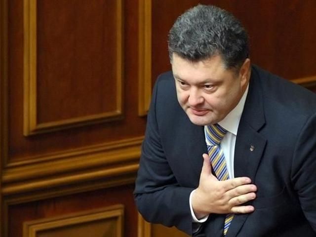 Я безотлагательно в зале ВР подпишу закон о ратификации, — Порошенко Я безотлагательно в зале ВР подпишу закон о ратификации, — Порошенко