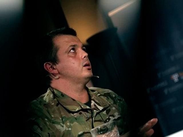 Это должно было произойти два месяца назад, - Семенченко о "законах Порошенко" Это должно было произойти два месяца назад, - Семенченко о "законах Порошенко"